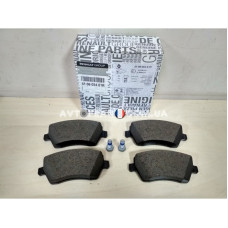 Колодки гальмівні передні Renault Captur (2013...) Оригінал 410608481R
