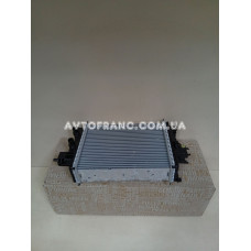 Радіатор охолоджуючої рідини інтеркулера 1.5 DCI Renault Captur 2 (2020-...) Оригінал: 214109135R