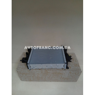 Радіатор охолоджуючої рідини інтеркулера 1.5 DCI Renault Captur 2 (2020-...) Оригінал: 214109135R