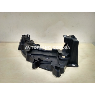 Кронштейн фары правый Renault Fluence (2009-2016) Оригинал 622220012R