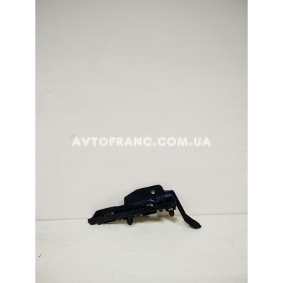 Кронштейн бампера передній правий Renault Kadjar (2015-...) Оригінал 622223328R