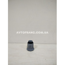 Сайлентблок переднього важеля передній Renault Kangoo 2 (2008-2020) HUTCHINSON 590153 Оригінальний номер: 8200586564