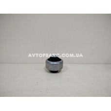 Сайлентблок переднього важеля задній Renault Kangoo 2 (2008-2020) HUTCHINSON 590154 Оригінальний номер: 8200586570