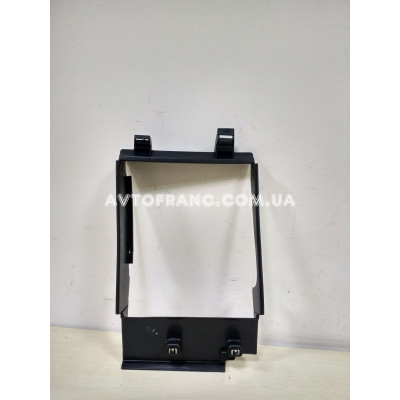 Дефлектор радіатора інтеркулера 1.5 DCI Renault Duster 2 (2018-...) Оригінал 215586921R