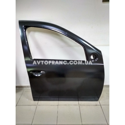 Двері передні праві Renault Sandero (2008-2012) Оригінал 801007358R