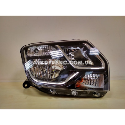 Фара права Renault Duster (2015-2017) Оригінал 260100156R