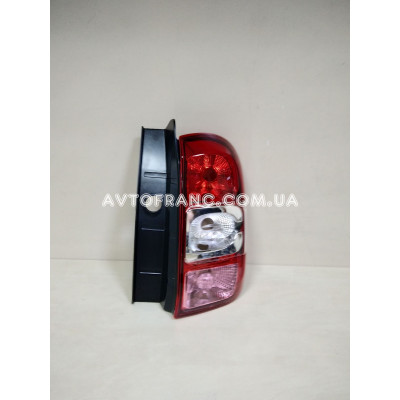 Ліхтар задній правий Renault Duster (2015-2017) FP 5627 F4-P Оригінальний номер: 265506837R