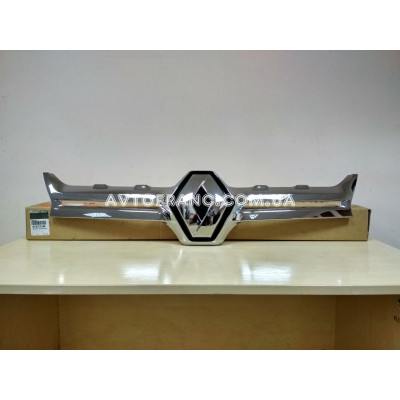 Накладка решітки хром Renault Duster (2015-2017) Оригінал 623827948R