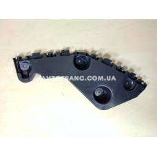 Кронштейн заднього бампера правий Renault Duster (2010-2017) Оригінал 622200010R