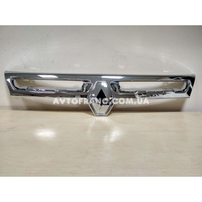 Накладка решітки хром Renault Duster (2010-2014) Оригінал 620780004R