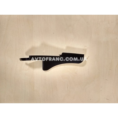 Накладка петлі капота права Renault Duster (2010-2017) Оригінал 668220005R