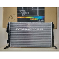 Радіатор охолодження Renault Duster (2010-2014) THERMOTEC D7R051TT Оригінальний номер: 8200880550