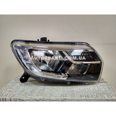 Фара права Renault Logan 2 MCV (2017-2020) Оригінал 260100437R, 260105871R