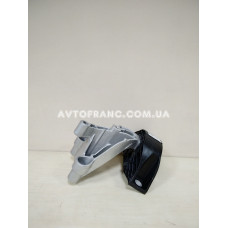 Подушка двигуна права 1.0 12V B4D Renault Logan 2 (2017-...) Оригінал 112105431R