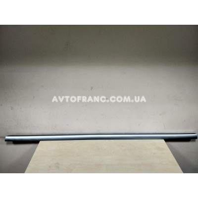 Накладка порога правая (серая) Renault Sandero Stepway (2008-2012) Оригинал 769510712R