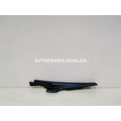 Накладка петлі капота права Renault Logan 2 MCV (2013-2020) Оригінал 668220167R