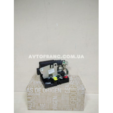 Замок дверей передніх лівих Dacia Logan MCV (2007-2012) Оригінал 6001547510 Замок дверей передніх лівих Dacia Logan MCV (2007-2012) Оригінал 6001547510