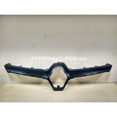 Накладка решітки радіатора (під хром) Renault Megane 3 (2013-2016) FP 5646 993 Оригінальний номер: 620783923R