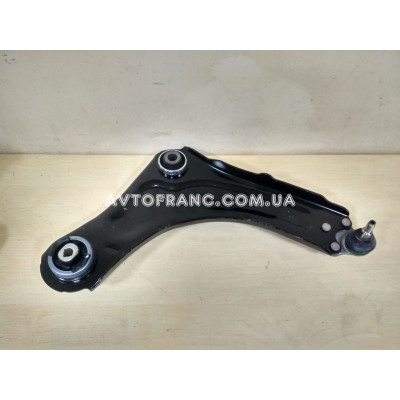 Важіль правий Renault Scenic 3 (2009-2016) Оригінал 545006560R