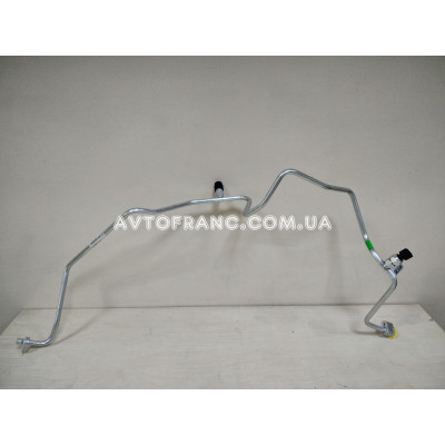Трубка кондиціонера радіатор-салон 1.5 DCI Renault Logan 2 (2013-...) Оригінал 924409655R